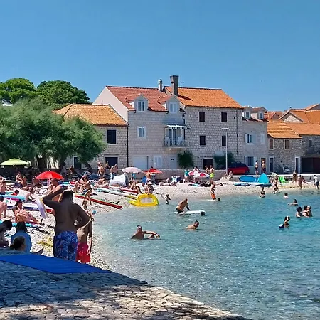 By The Sea Sutivan, Brac - 23920 Сутиван